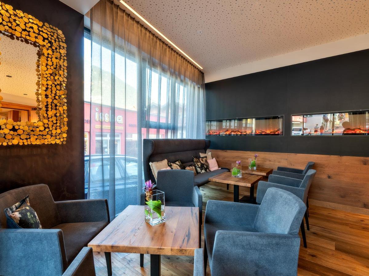 Stadthotel Eggerbraeu Imst Esterno foto