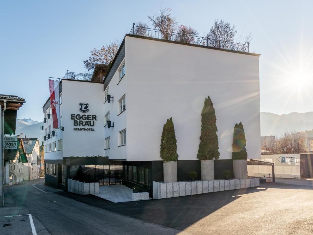 Stadthotel Eggerbraeu Imst Esterno foto