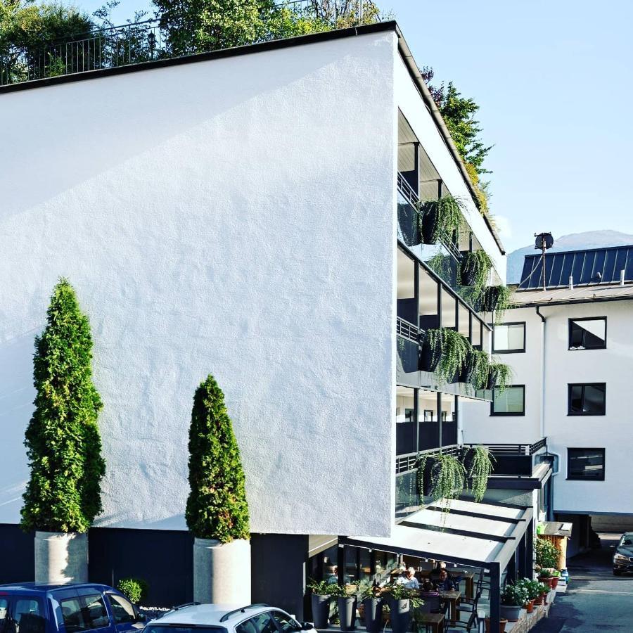 Stadthotel Eggerbraeu Imst Esterno foto