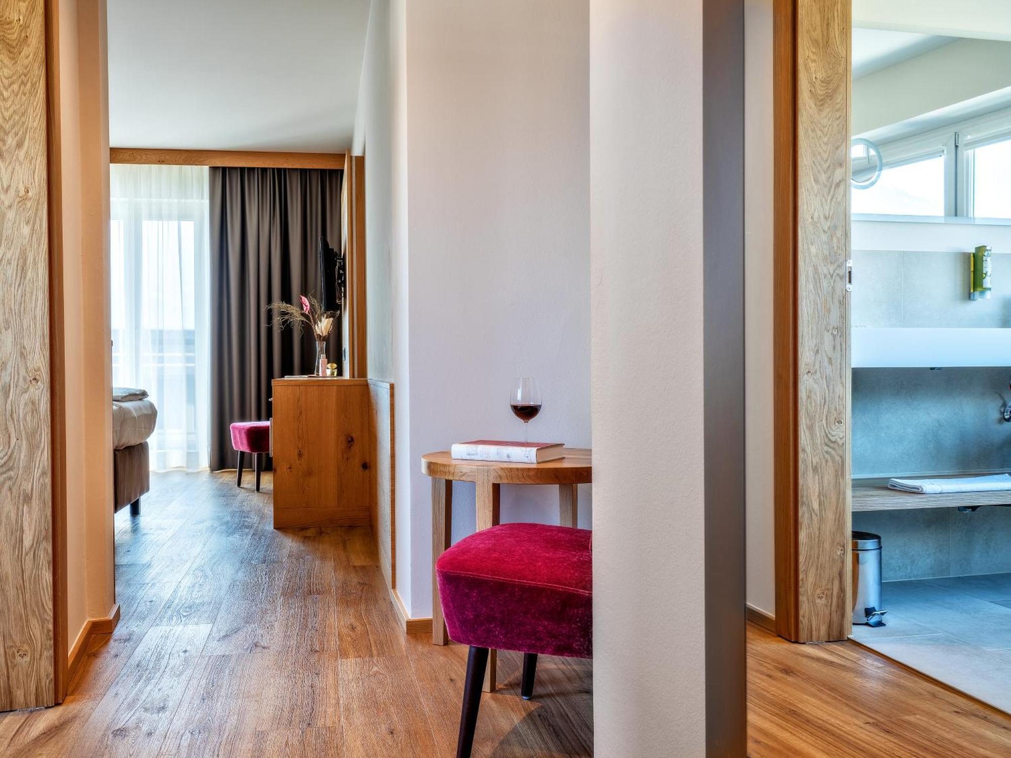Stadthotel Eggerbraeu Imst Camera foto